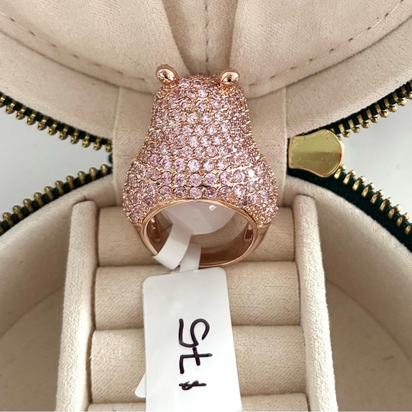 NWT nOir Jewelry Pink Holly the Hippopotamus CZ and Rosegold Ring, Size 7 - Picture 6 of 6
